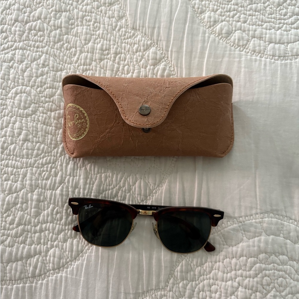 Ray-Ban clubmaster